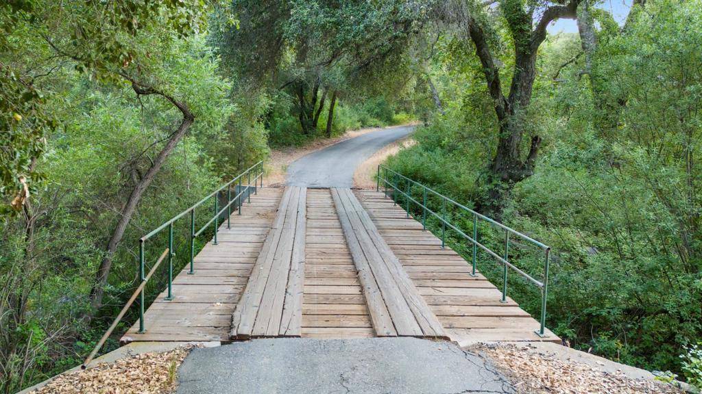 Santa Ysabel, CA 92070,25218 Black Canyon Rd