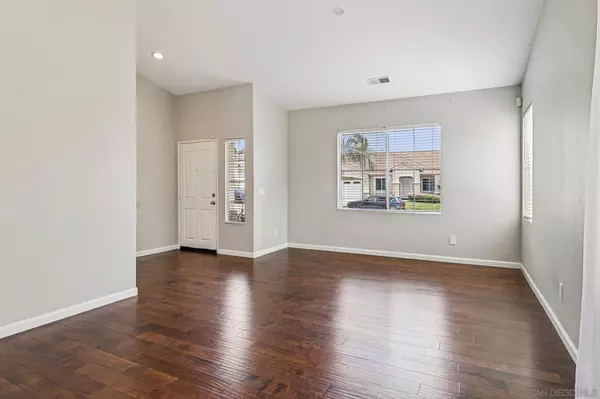 Oceanside, CA 92057,773 Aldea Dr