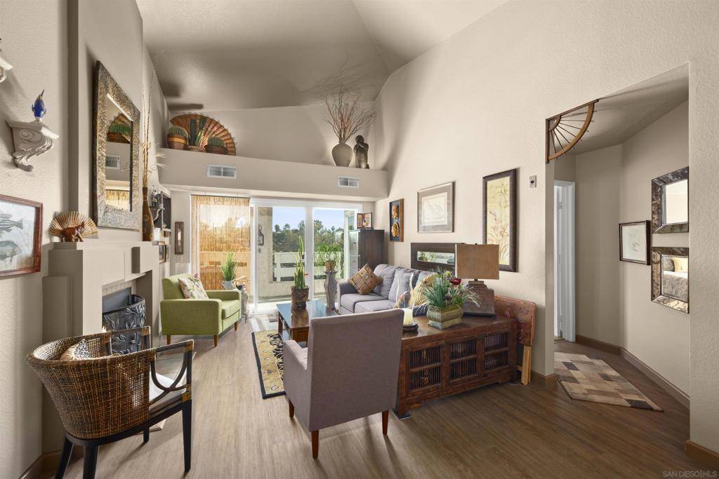 San Diego, CA 92111,7243 Camino Degrazia Unit 56