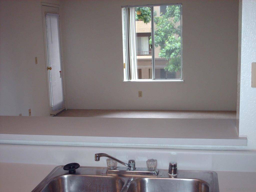 San Diego, CA 92122,3550 Lebon Drive #6318