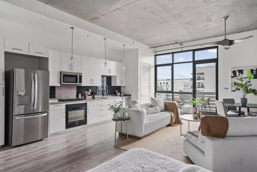 527 10th Ave #508, San Diego, CA 92101