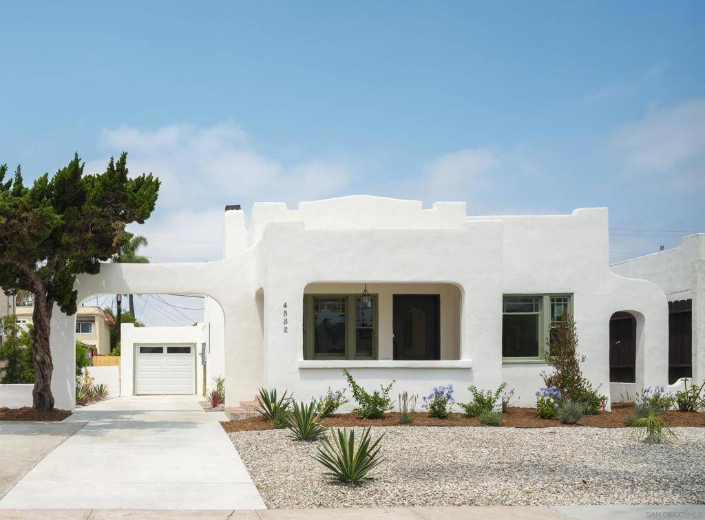 4532 Kensington Drive, San Diego, CA 92116