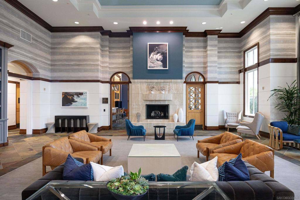 9253 Regents Rd #A107, La Jolla, CA 92037