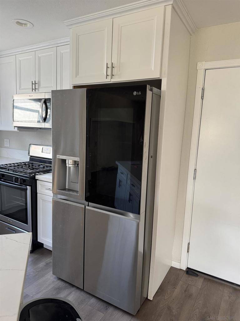 Escondido, CA 92026,1734 Katy Pl
