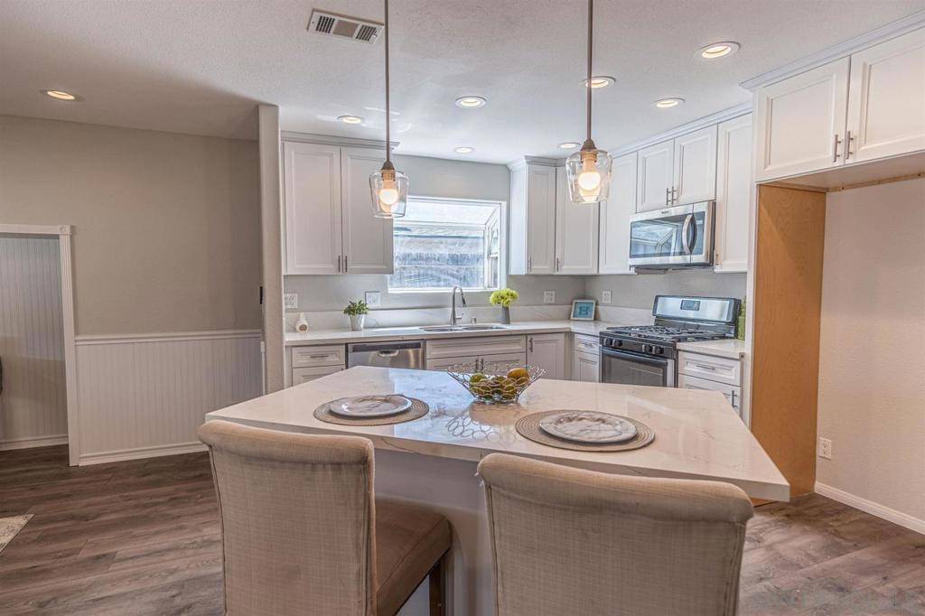 Escondido, CA 92026,1734 Katy Pl