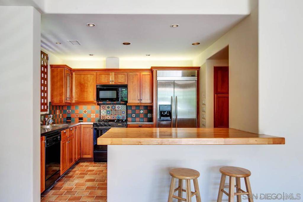 San Diego, CA 92109,629 Loring