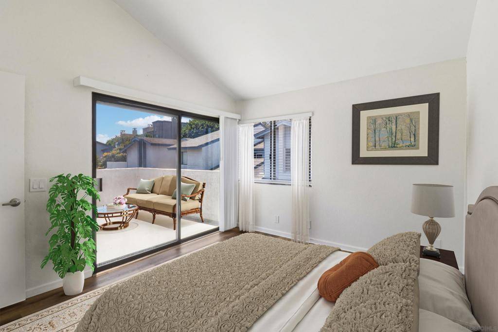 San Diego, CA 92122,4064 Crystal Dawn Ln #206