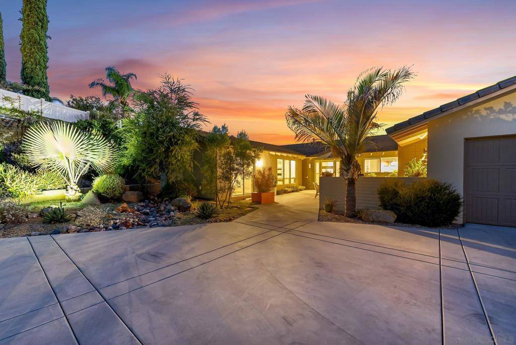 San Diego, CA 92128,17808 Via Altiva