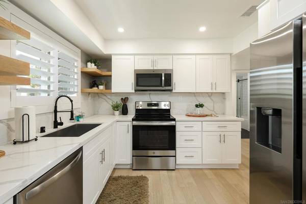 3660 N Vista Campana #15, Oceanside, CA 92057