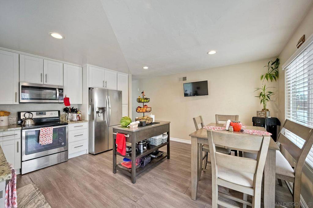 San Diego, CA 92154,1322 Carnell Ct