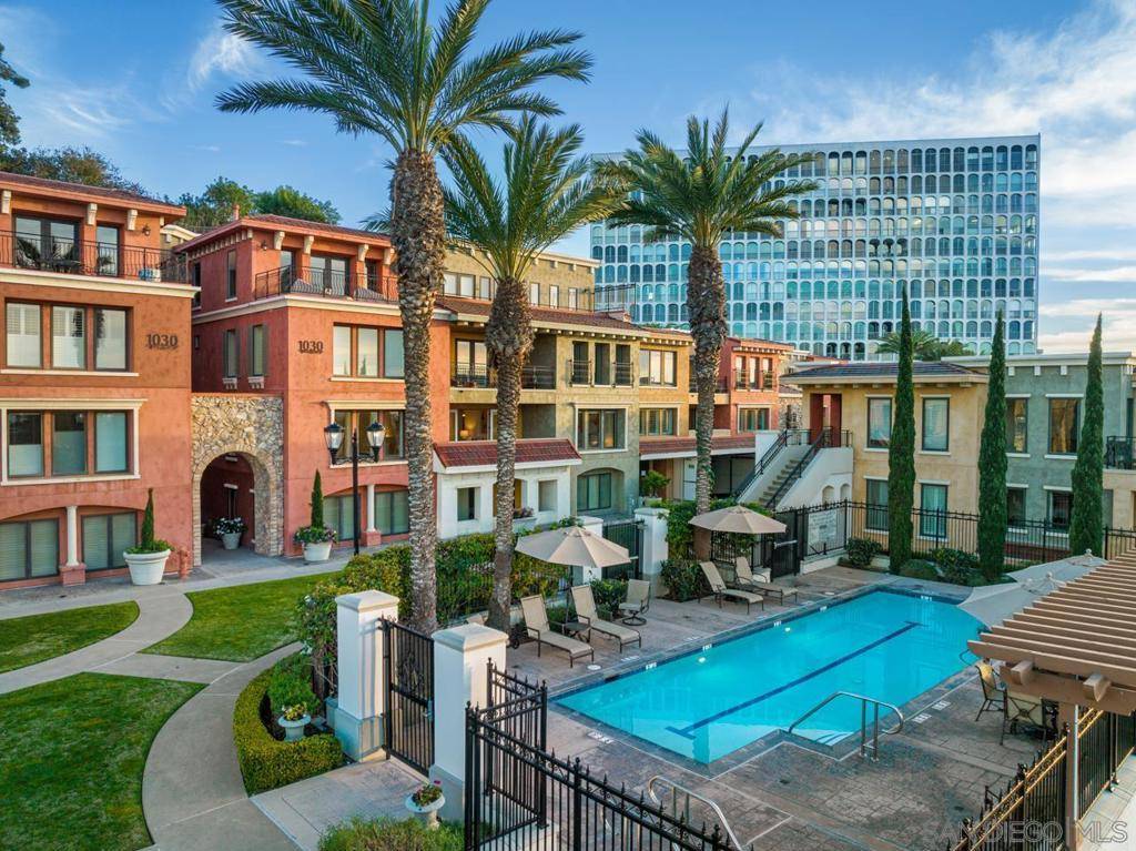 1040 Genter St #104, La Jolla, CA 92037