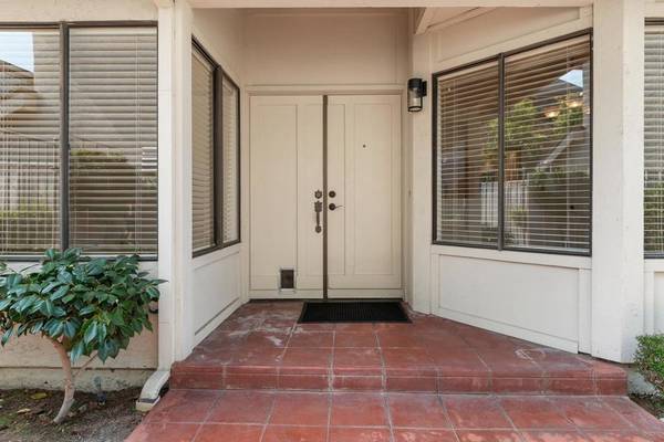 Carlsbad, CA 92009,3329 Vivienda