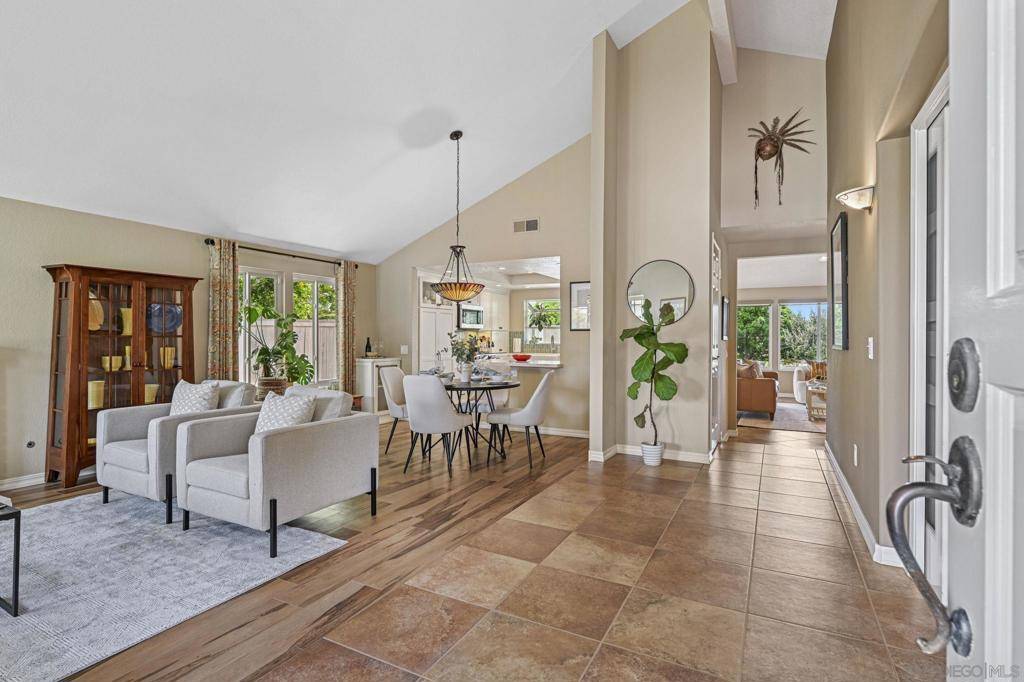 Encinitas, CA 92024,602 HOLLYRIDGE DRIVE