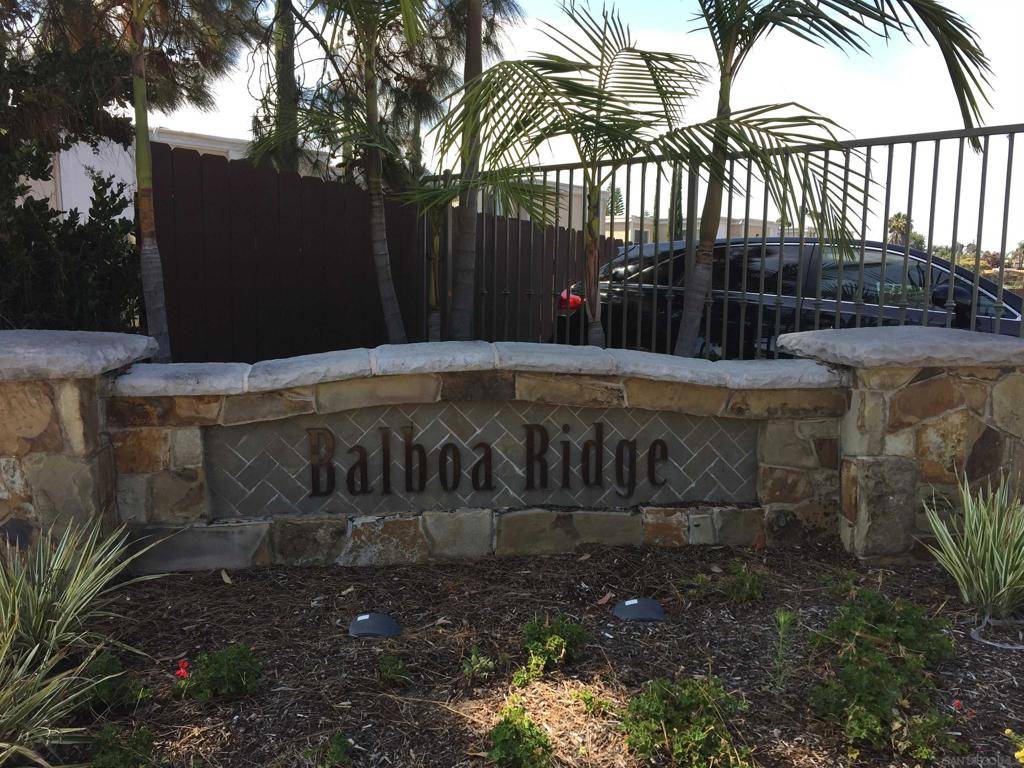 5252 Balboa Arms Dr #271, San Diego, CA 92117