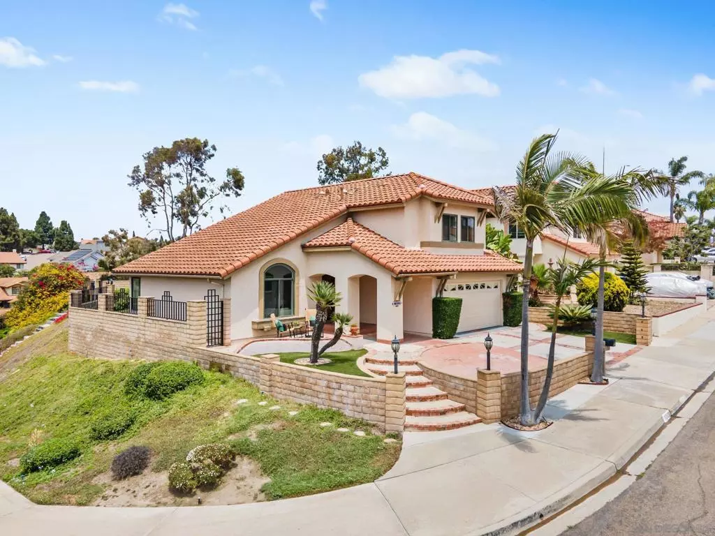 Chula Vista, CA 91910,1009 Paseo La Cresta