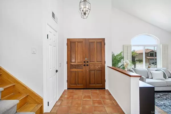 Chula Vista, CA 91910,1009 Paseo La Cresta