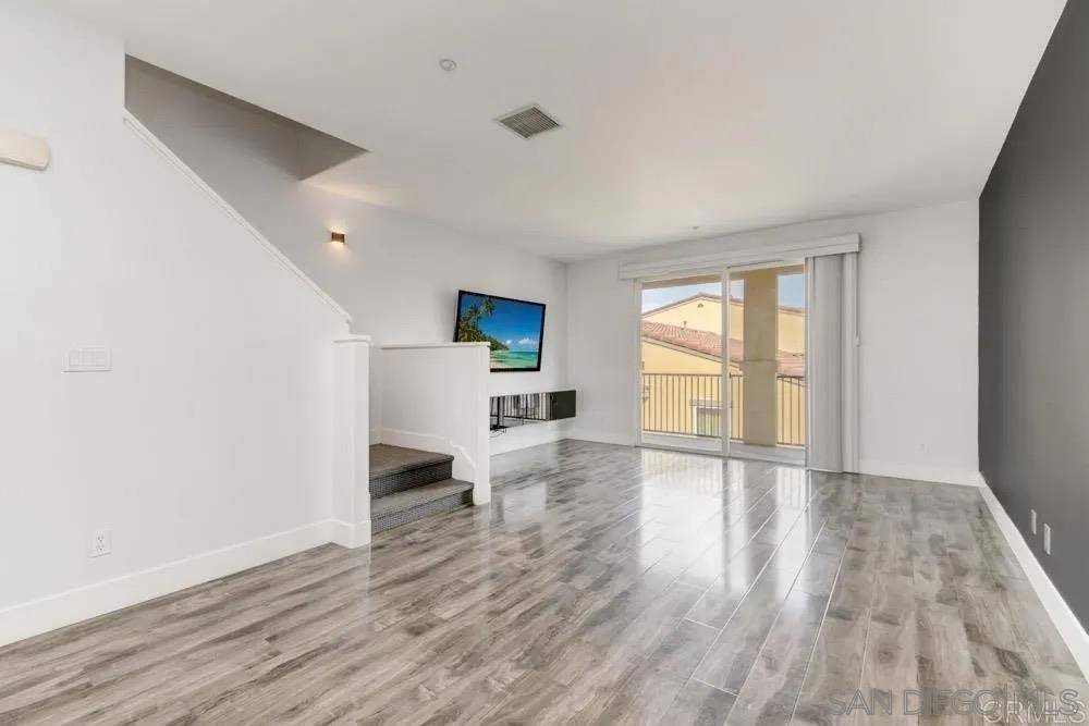 San Diego, CA 92113,4300 Newton Ave #7