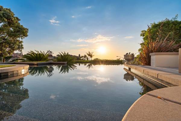 San Diego, CA 92130,3930 Torrey Hills Lane