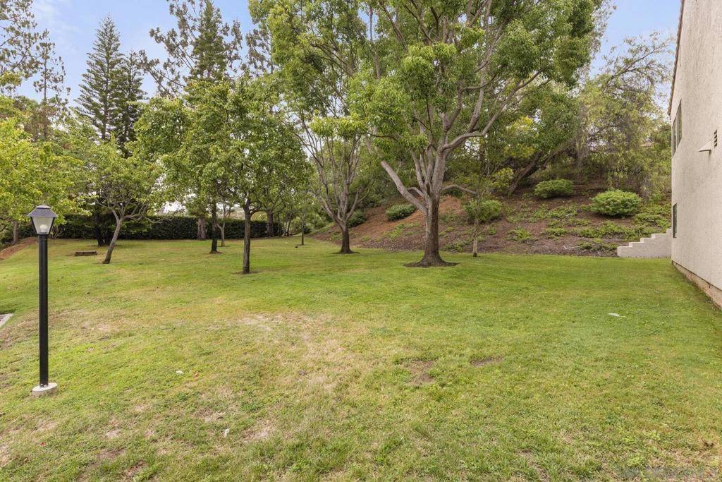 Poway, CA 92064,17727 Valle De Lobo Drive