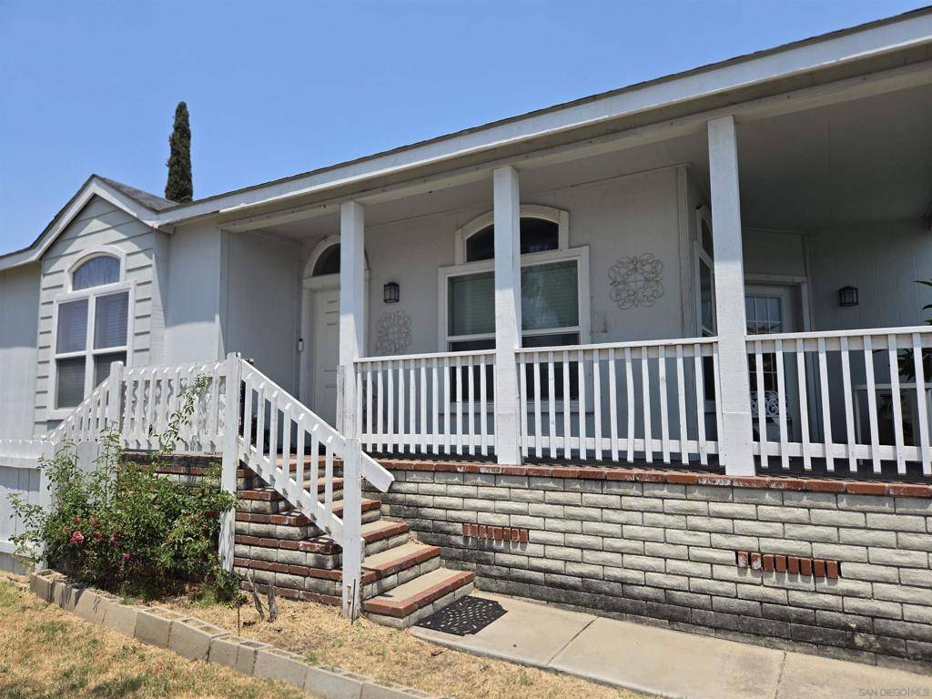 450 E Bradley #158, El Cajon, CA 92021
