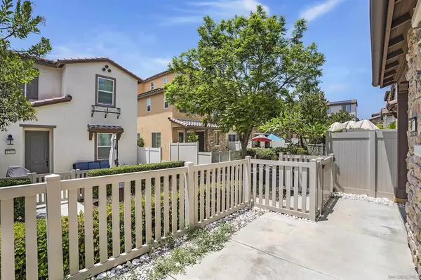 Chula Vista, CA 91913,1716 Moon Orchid Ave