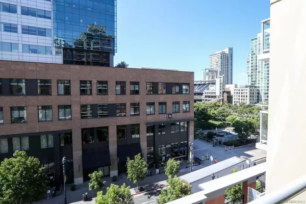 San Diego, CA 92101,427 9th Avenue #501