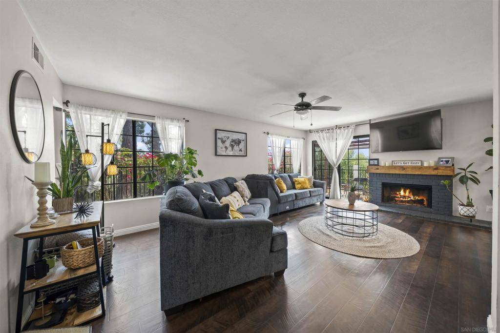 1534 Apache Dr #A, Chula Vista, CA 91910