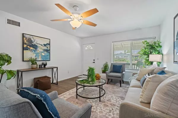 Poway, CA 92064,13315 Carriage Road
