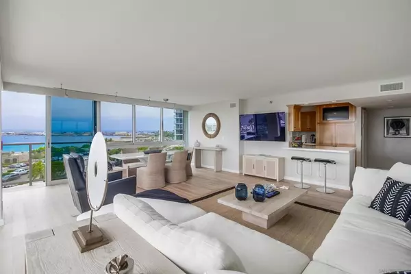Coronado, CA 92118,Address not disclosed
