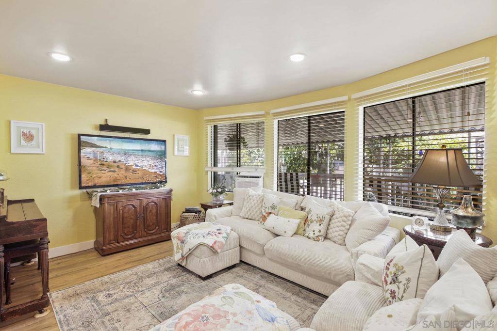 El Cajon, CA 92019,Address not disclosed