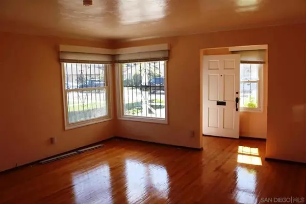 San Diego, CA 92115,4753 Choctaw Dr.