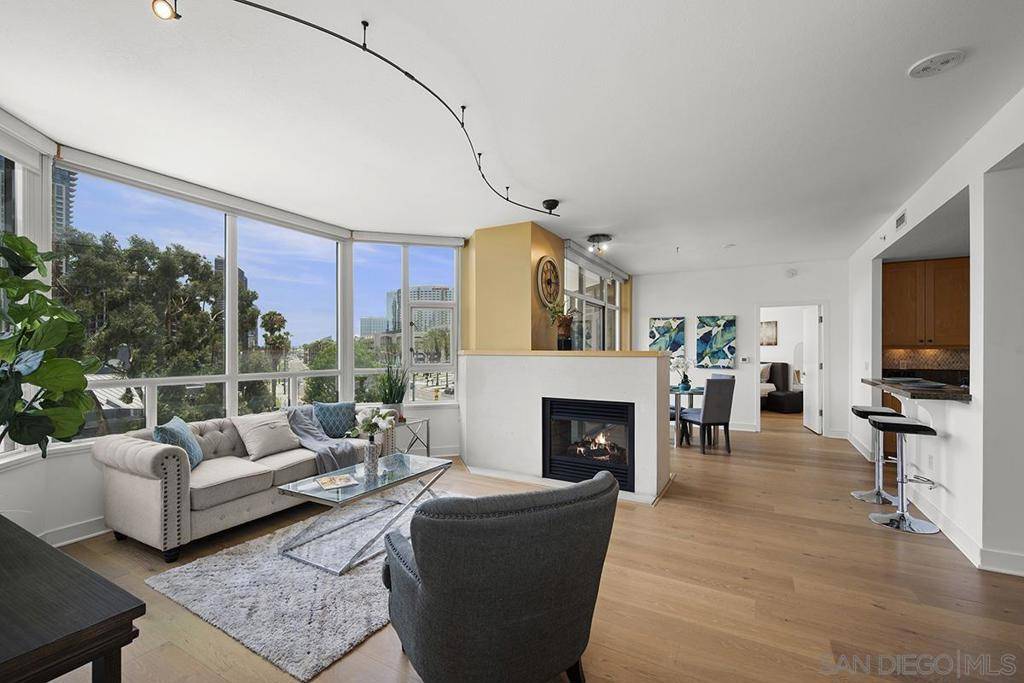700 W Harbor Drive #402, San Diego, CA 92101