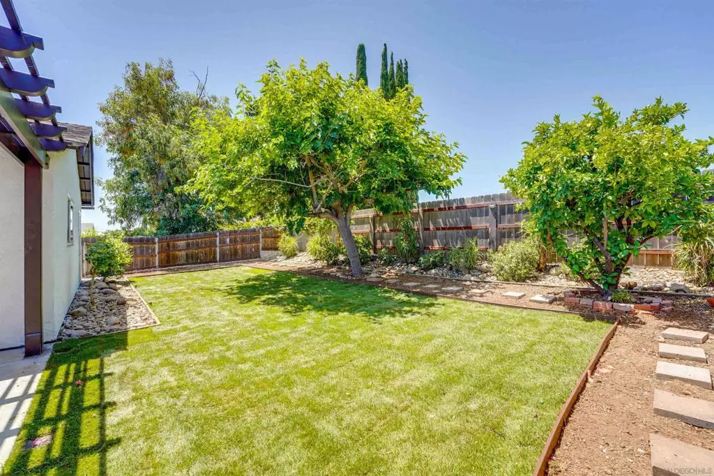 San Diego, CA 92126,8896 Belfast Cir