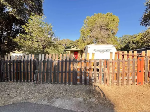 2465 Gladiola Dr., Campo, CA 91906