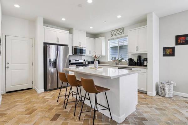 Imperial Beach, CA 91932,511 Surfbird Ln