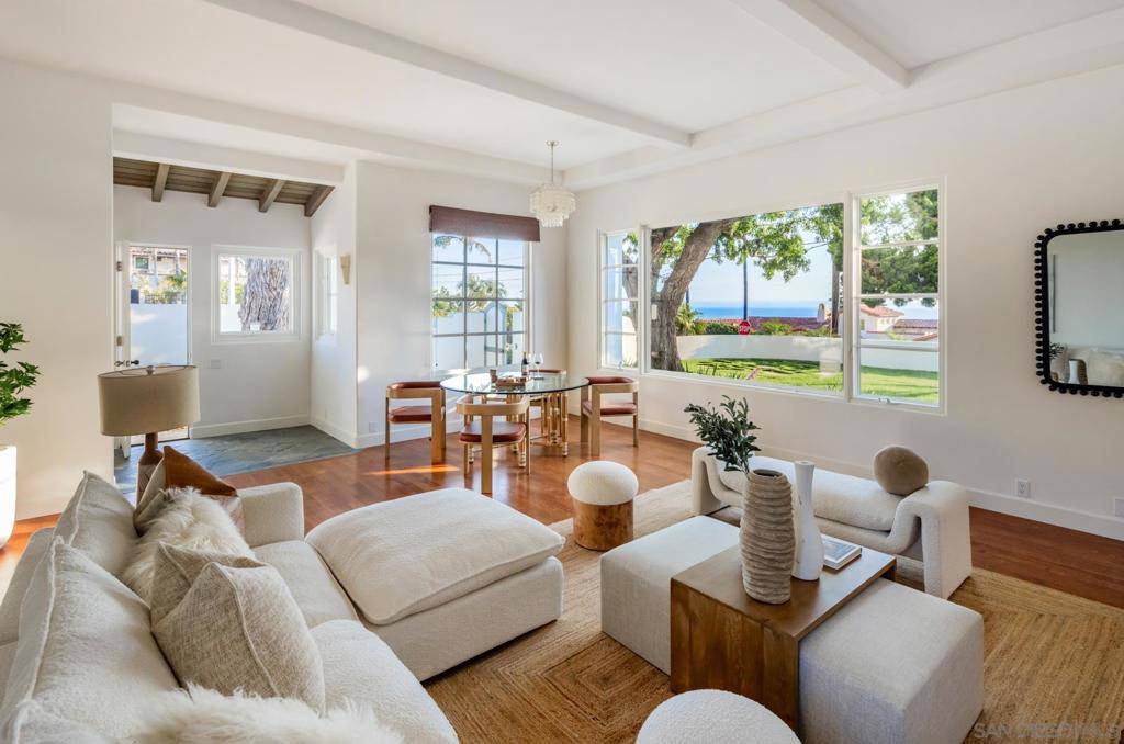 Solana Beach, CA 92075,308 Corto St