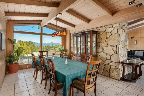 La Mesa, CA 91941,4816 Redondo Dr