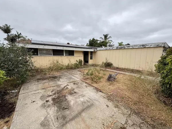 San Diego, CA 92123,2828 Mission Village Dr
