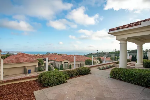 La Jolla, CA 92037,1327 Caminito Batea