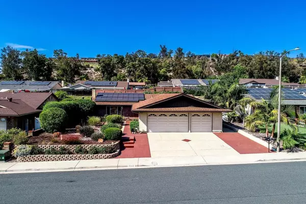 El Cajon, CA 92020,2242 Valley Lake Drive