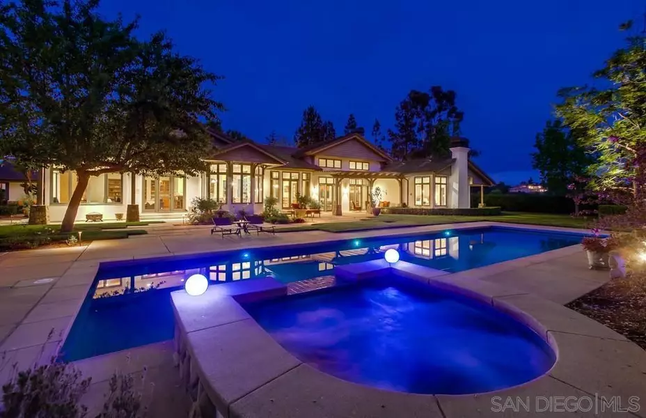 15622 El Camino Entrada, Poway, CA 92064