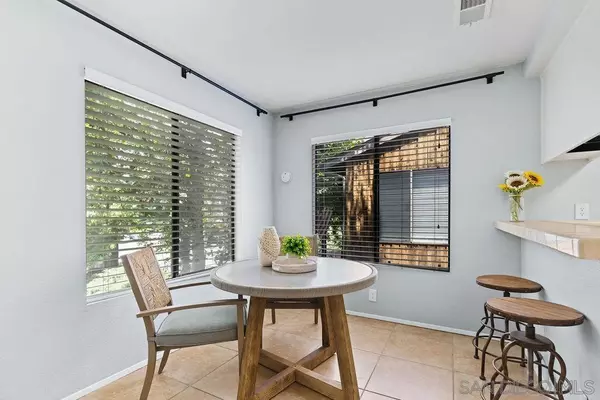 Alpine, CA 91901,2157 Arnold Way #324
