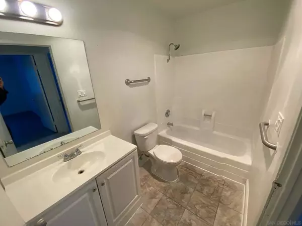National City, CA 91950,702 R Ave #6