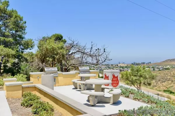San Diego, CA 92154,1800 Saltaire Place #22