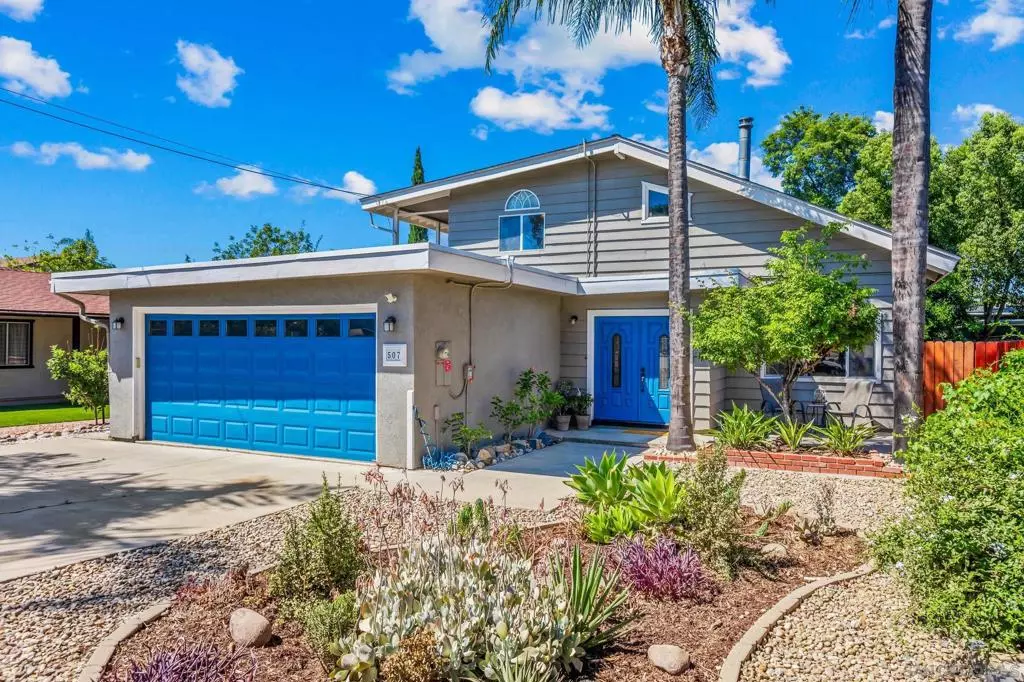 Ramona, CA 92065,507 9Th St