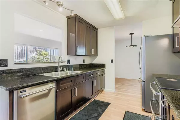 San Diego, CA 92111,5250 Mount Ariane Court