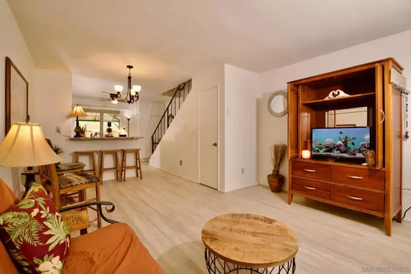 San Diego, CA 92119,6592 Bell Bluff Avenue