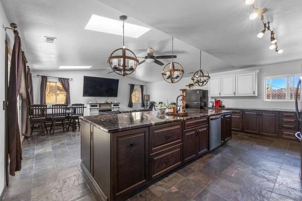 8524 Big Rock Road, Santee, CA 92071