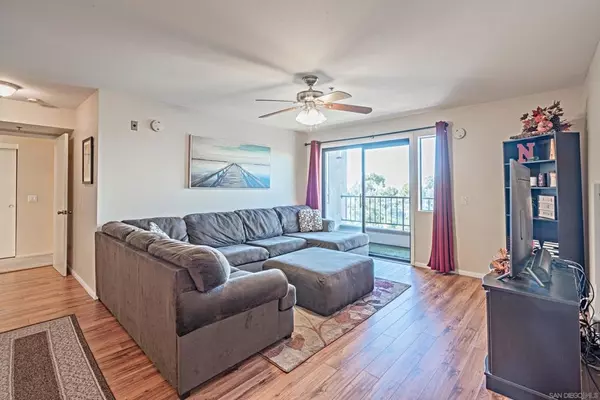 San Diego, CA 92115,5985 Dandridge Ln #100