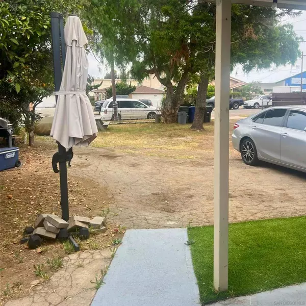 Chula Vista, CA 91910,622 Chula Vista Street